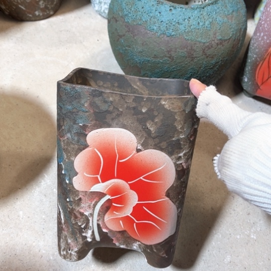 罐默认微瑕，有孔编号16-22