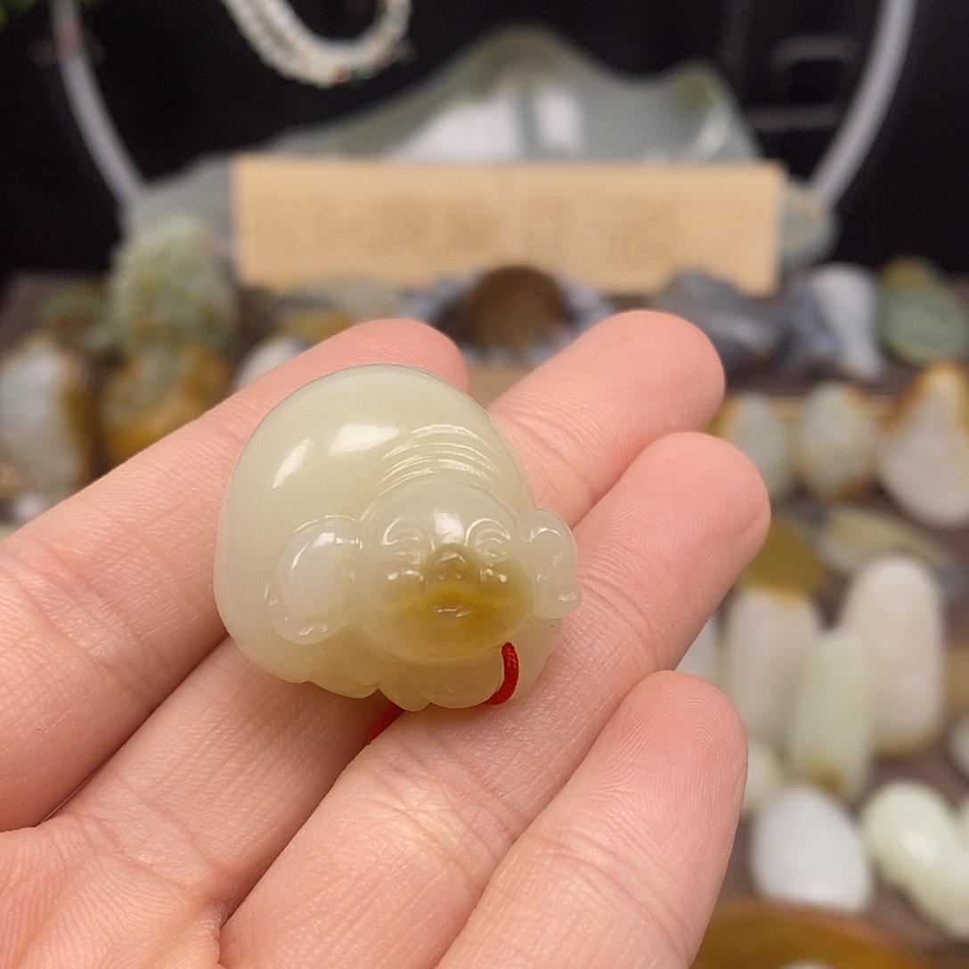 和田玉颈饰未镶嵌16