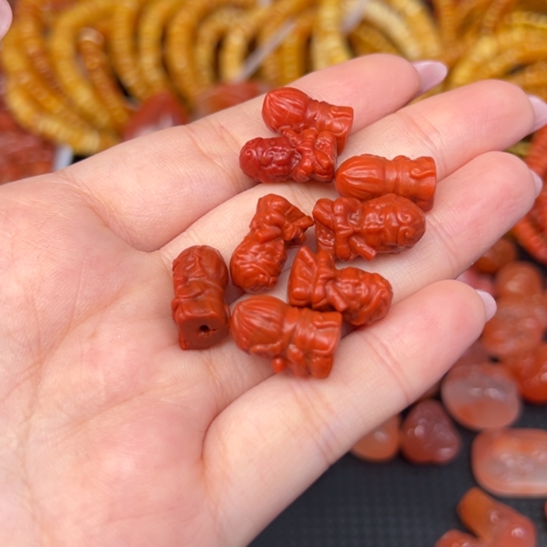 燕***地南红玛瑙未镶嵌吊坠(不含链)