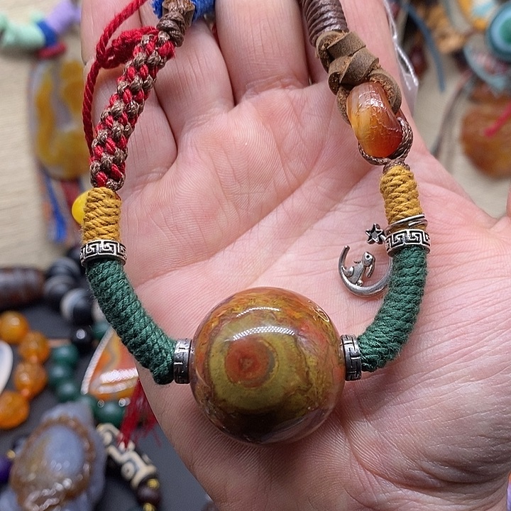 玛瑙/玉髓颈饰合金