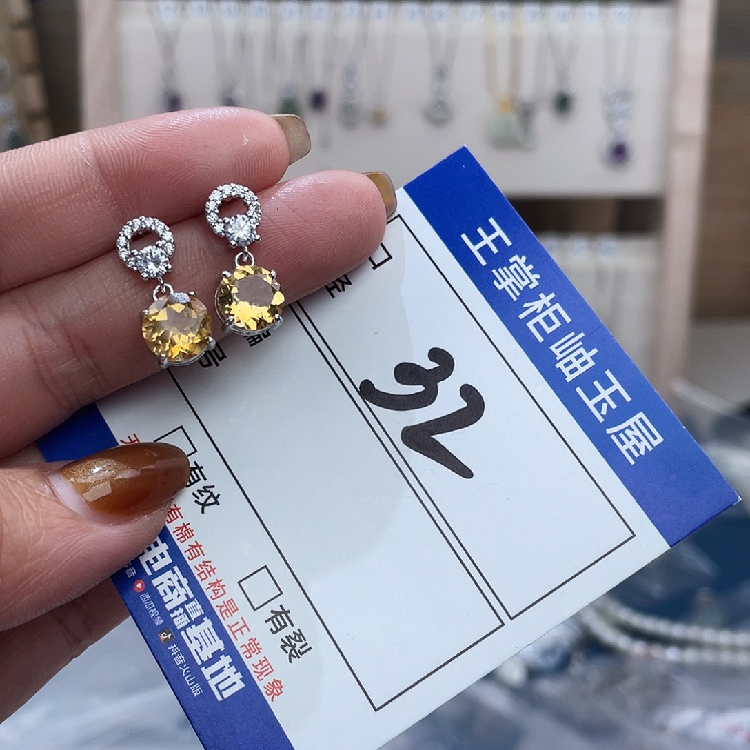 银S925镶嵌颈饰水晶