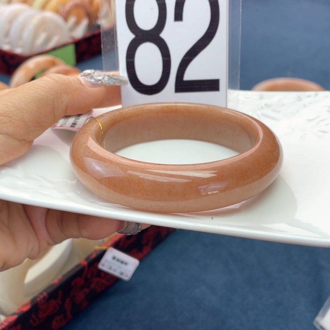 石英质玉未镶嵌手镯62