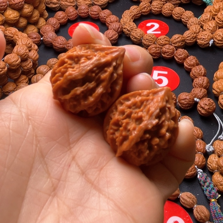 文玩核桃吊坠手捻