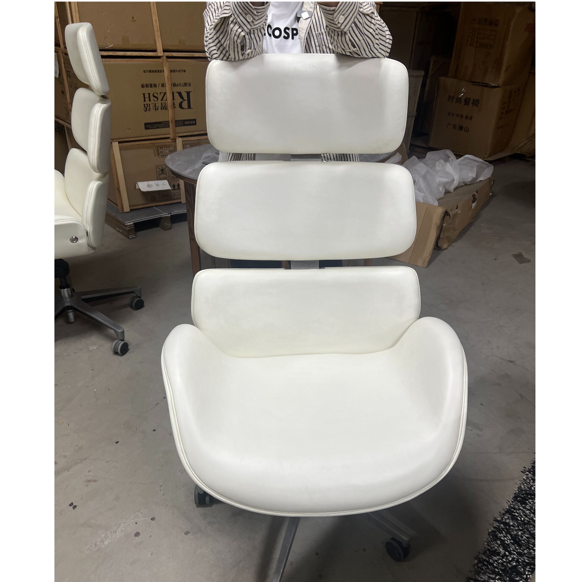 PYJD-BGY002电脑椅清仓，一物一拍，不包售后，95新微瑕，介意勿拍