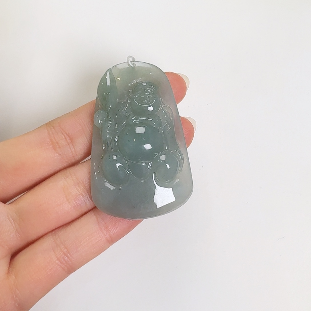 翡翠颈饰未镶嵌佛公牌