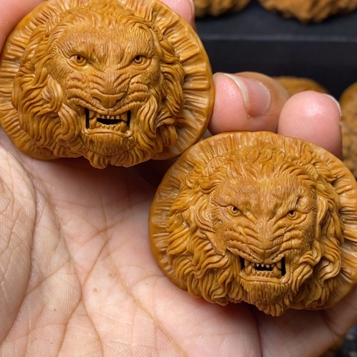 文玩核桃把件狮子