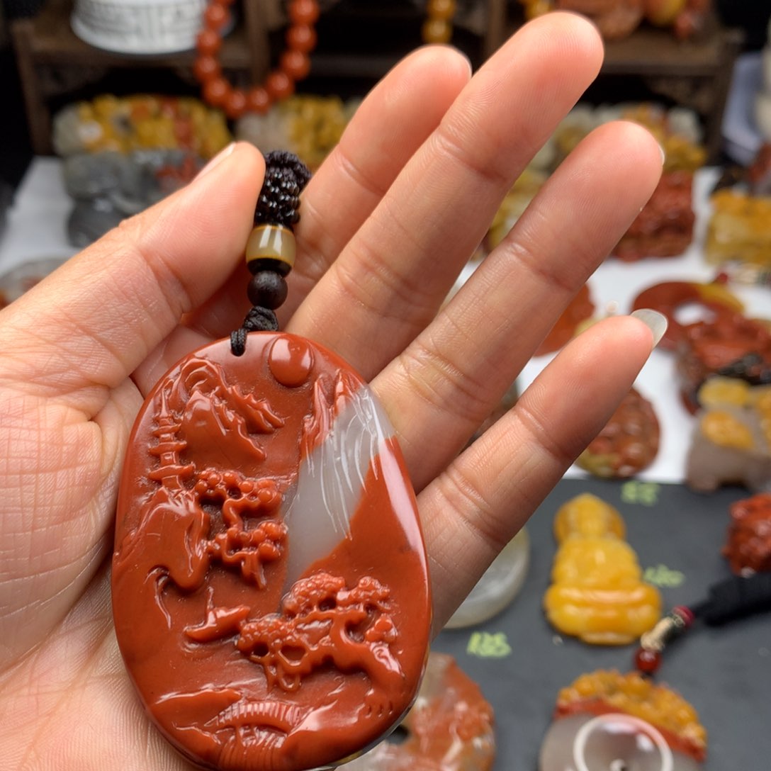 石英质玉（黄龙玉）挂件未镶嵌