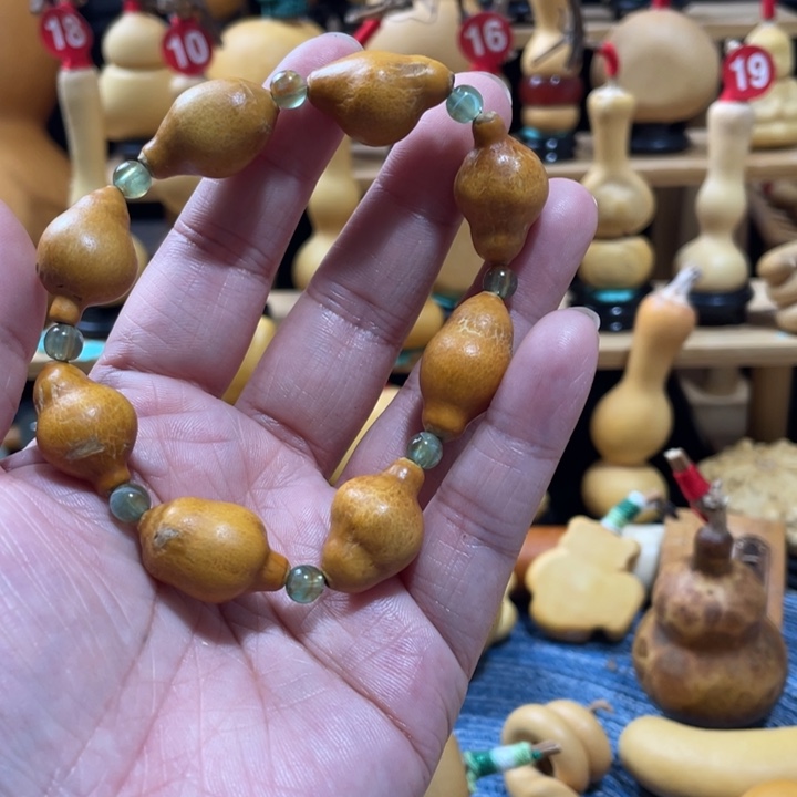 后***帝180美好的时光总是短暂而短暂地