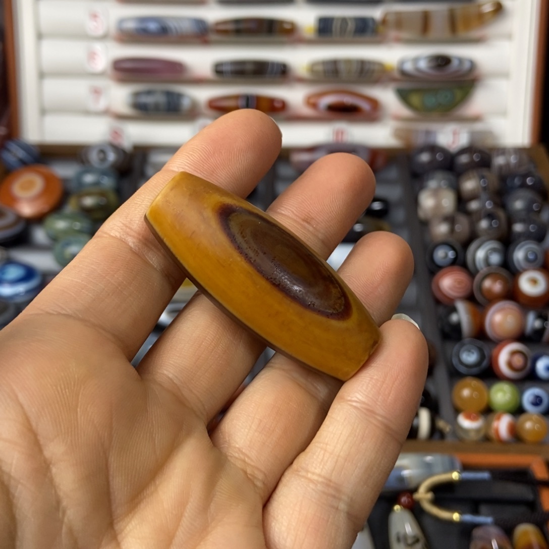 未镶嵌颈饰玛瑙/玉髓4****e