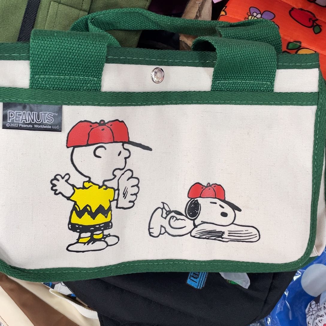 化妆包等各种产品