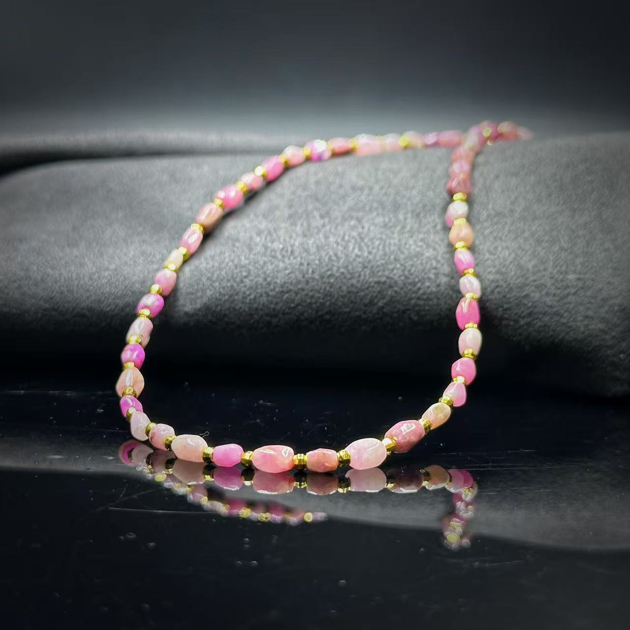 YS9609 粉色小舒项链 多样性发其一