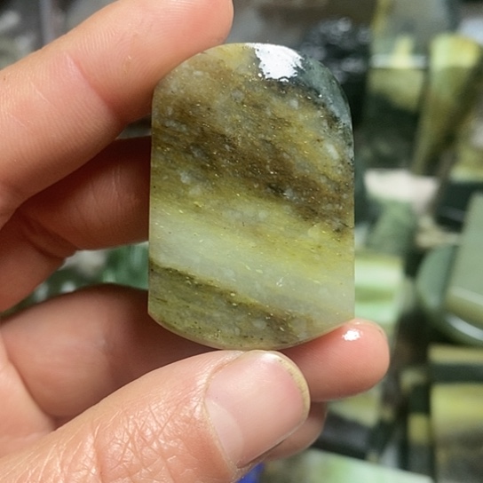 【闪购商品】独山玉珠宝半成品未镶嵌