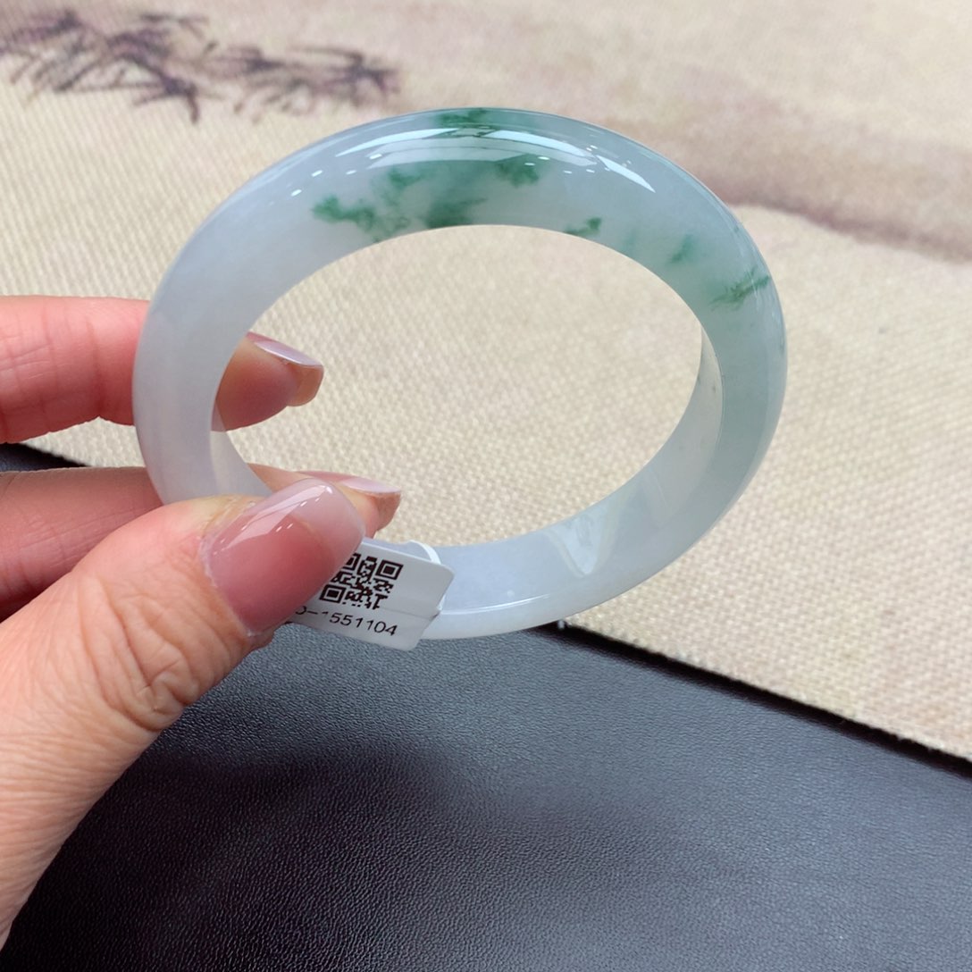 翡翠手镯未镶嵌缅甸翡翠手镯