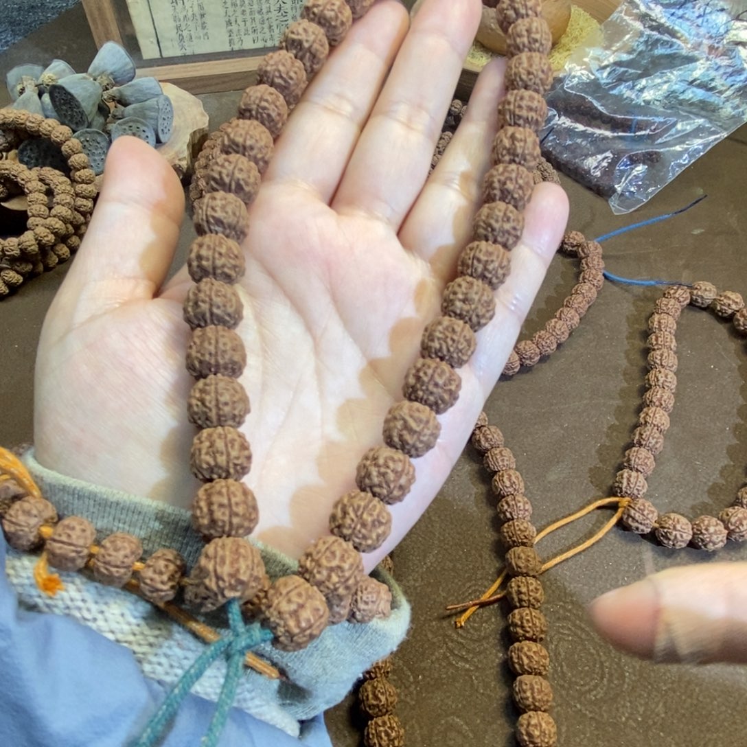 晴***遥金刚菩提吊坠精挑肥龙王手持