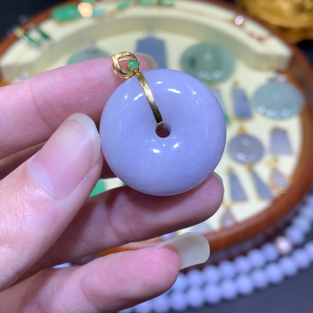 翡翠吊坠(不含链)18K金镶嵌