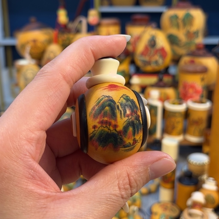 大叶紫檀（黑酸枝木类）