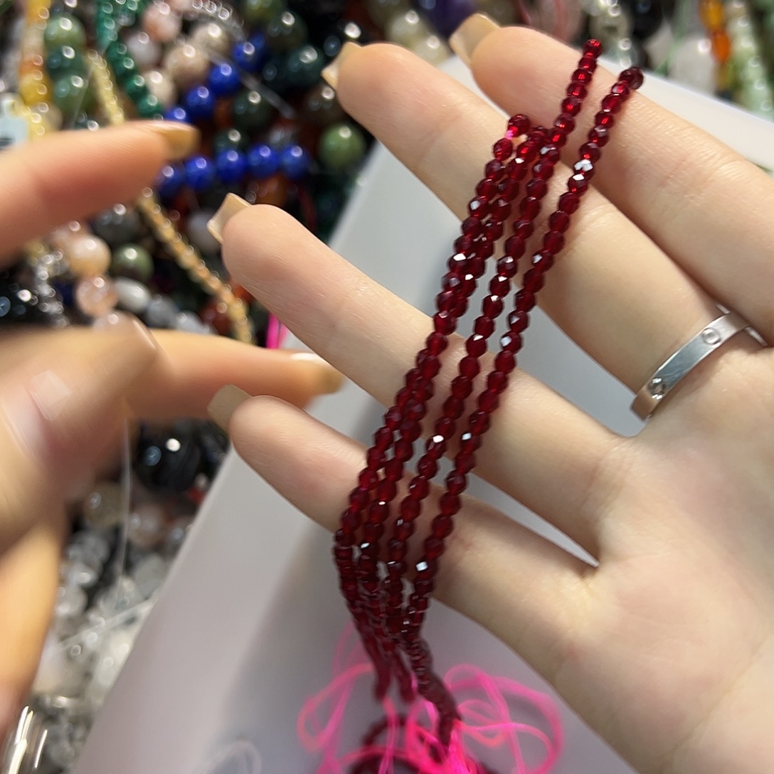 玛瑙/玉髓未镶嵌珠宝半成品紫牙乌石榴石卡3两条