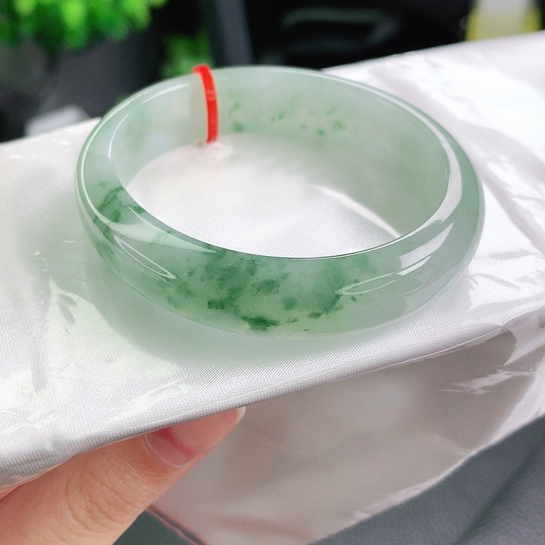 未镶嵌手镯翡翠53贵妃