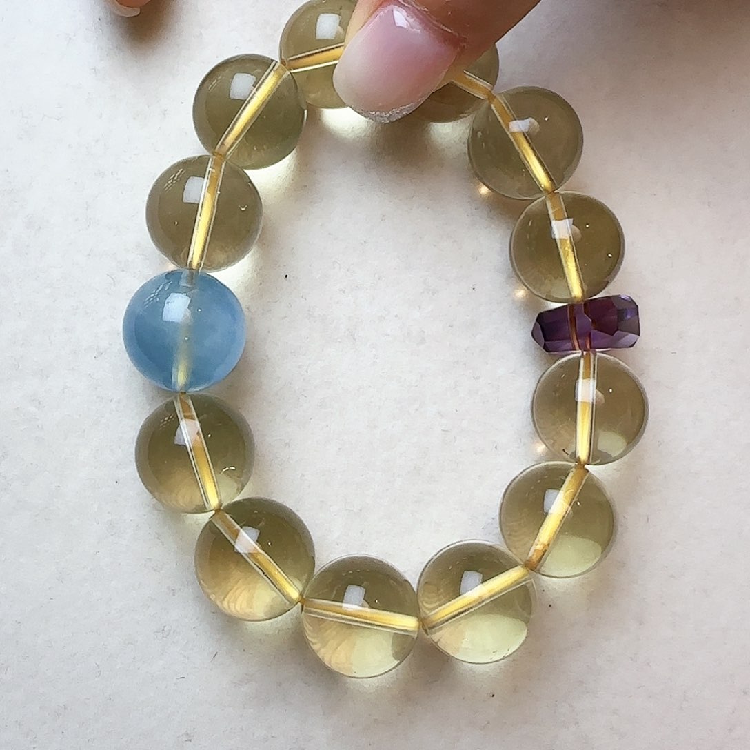 水晶手链未镶嵌绿****n大气上档次