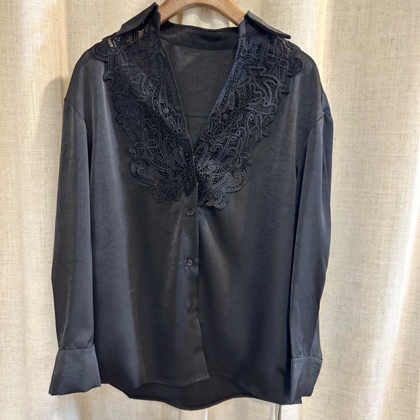 秋季雕花衬衫9670