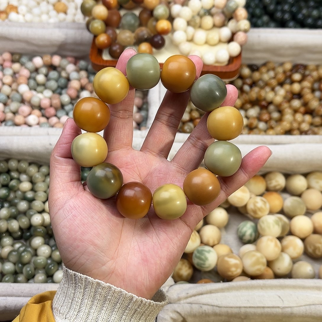菩提根/象牙果手串栀**吖卡22苹果微瑕12颗