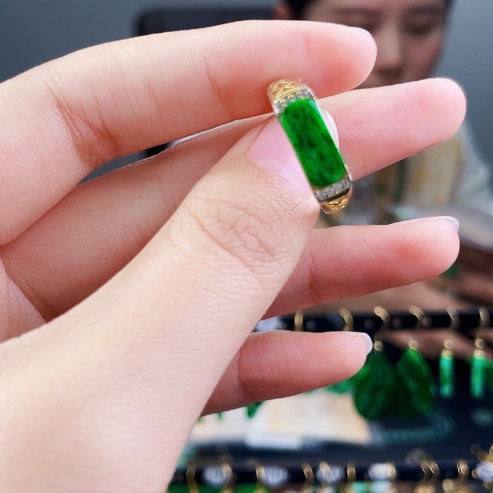 翡翠戒指银S925镶嵌饰品