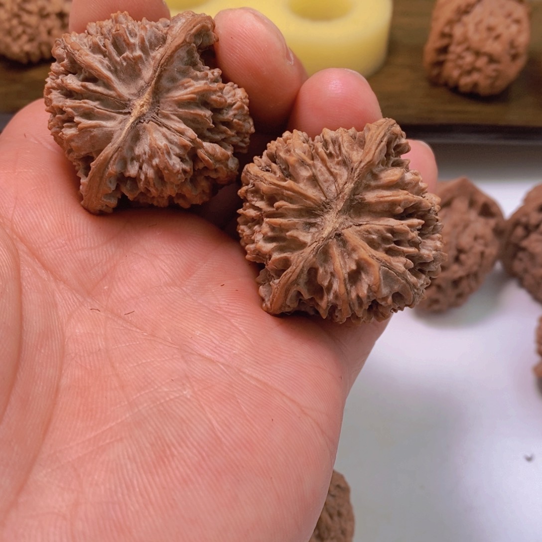 文玩核桃把件转**开文玩核桃星星