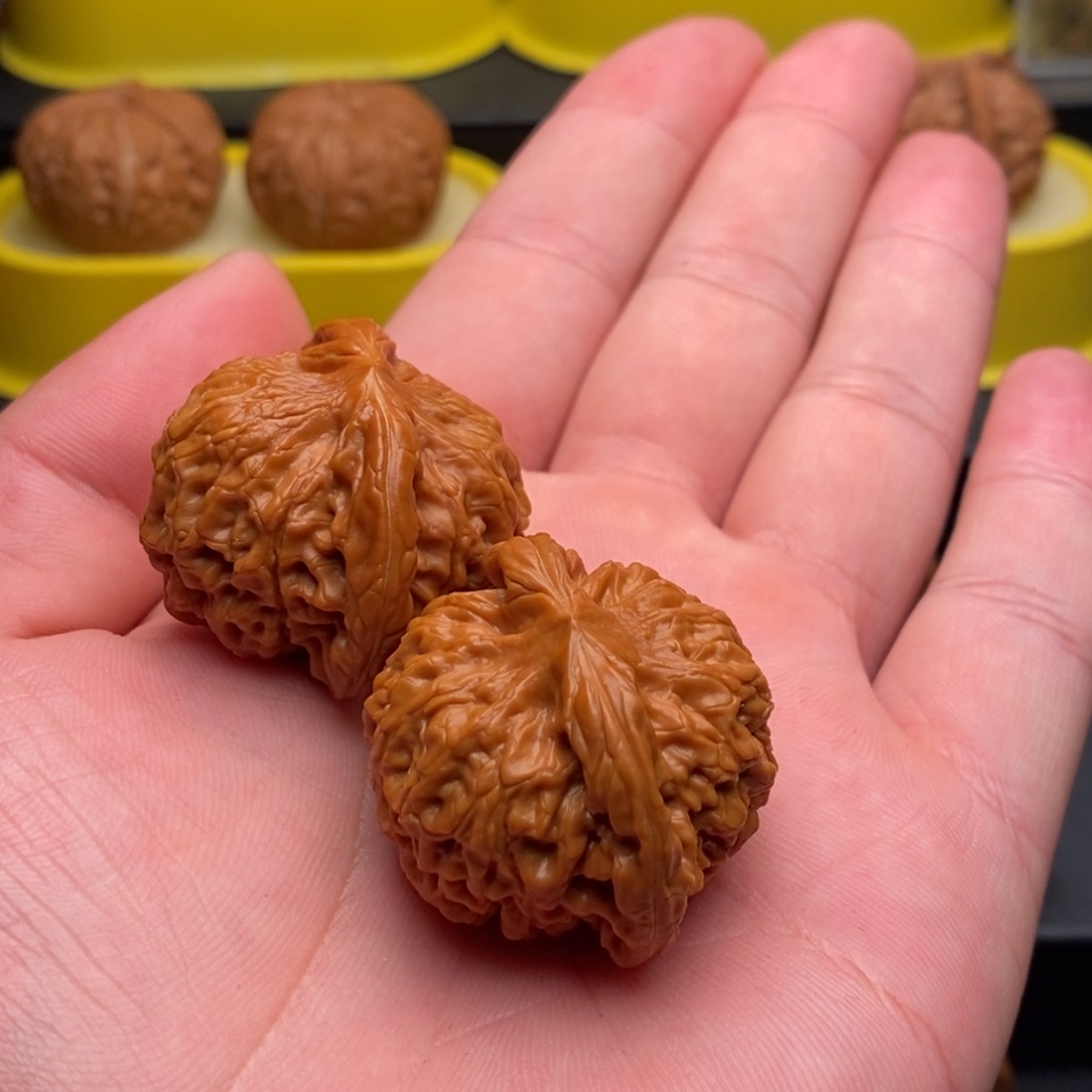 辉***哥文玩核桃吊坠37核