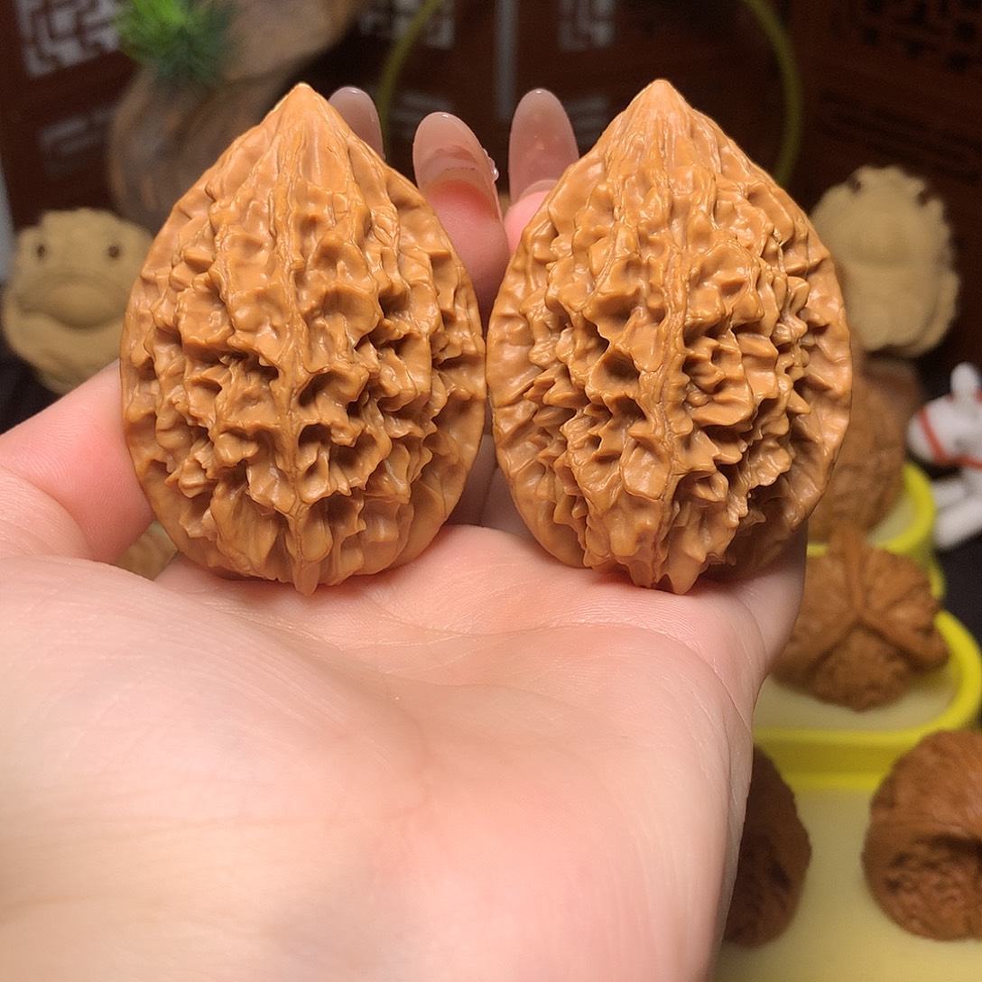 ****漾文玩核桃吊坠招财鼠全品