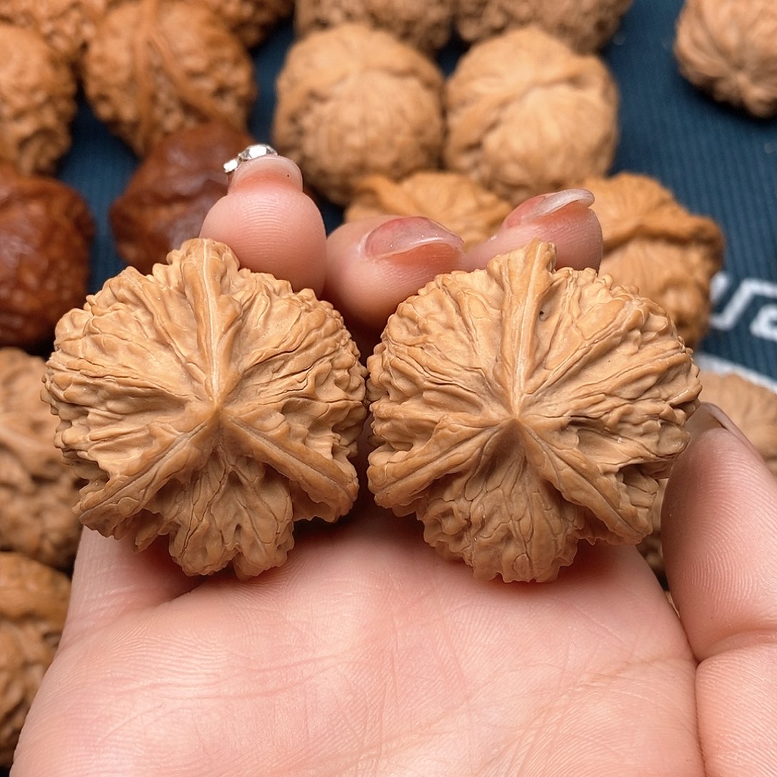 文玩核桃吊坠雨*尘玉龙38