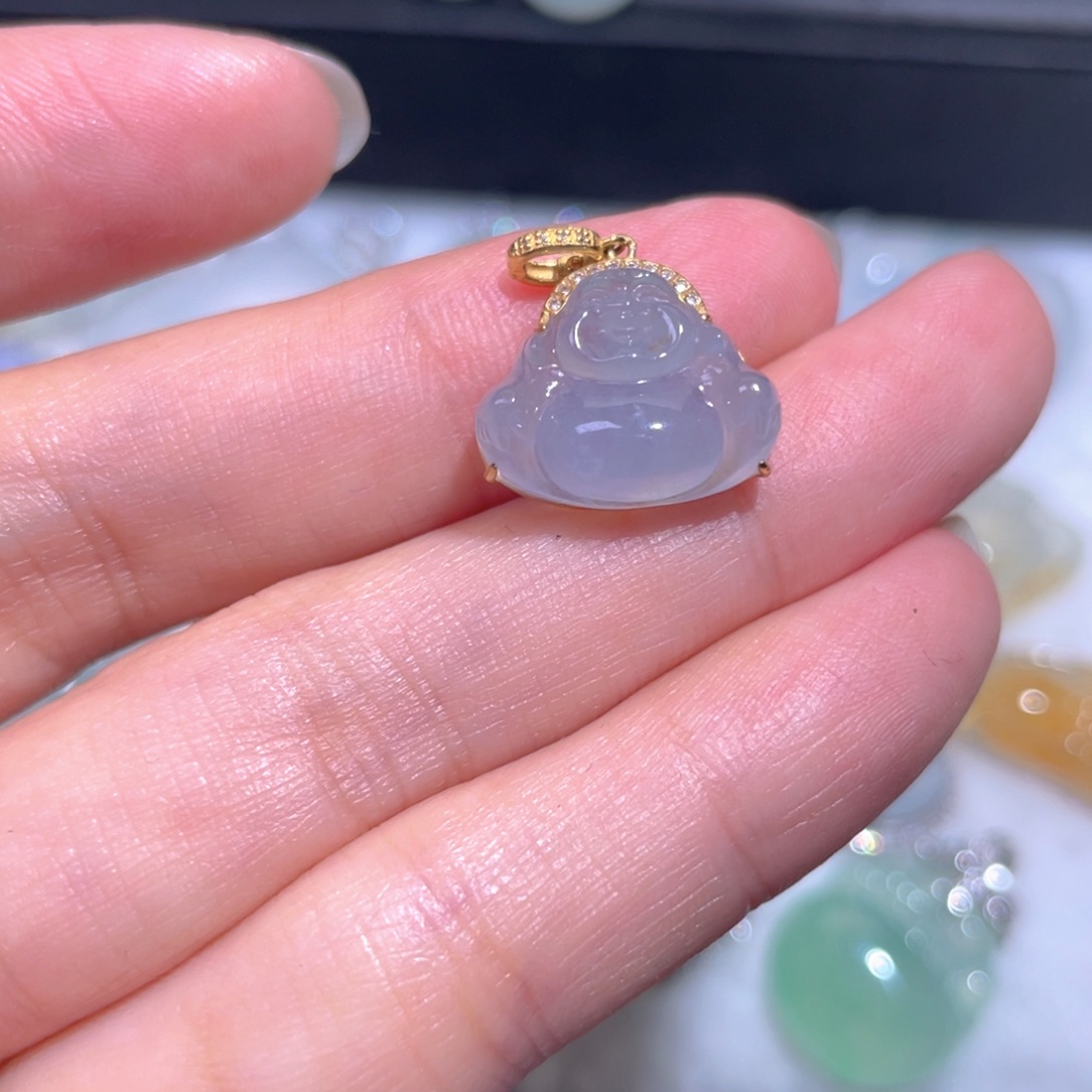 颈饰18K金镶嵌翡翠翡翠