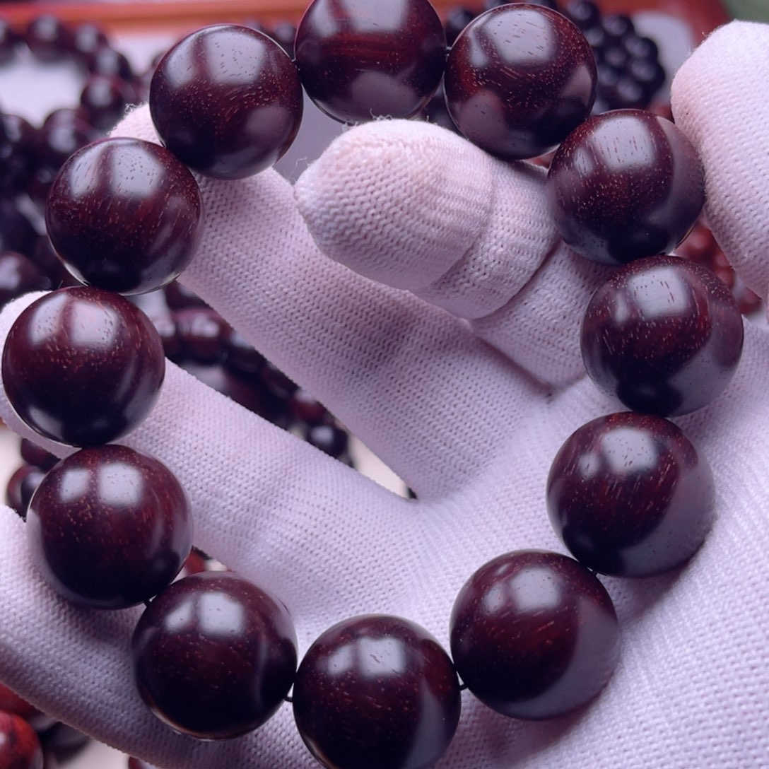 檀香紫檀（小叶紫檀） 印度小叶紫檀老料高油密2.0。