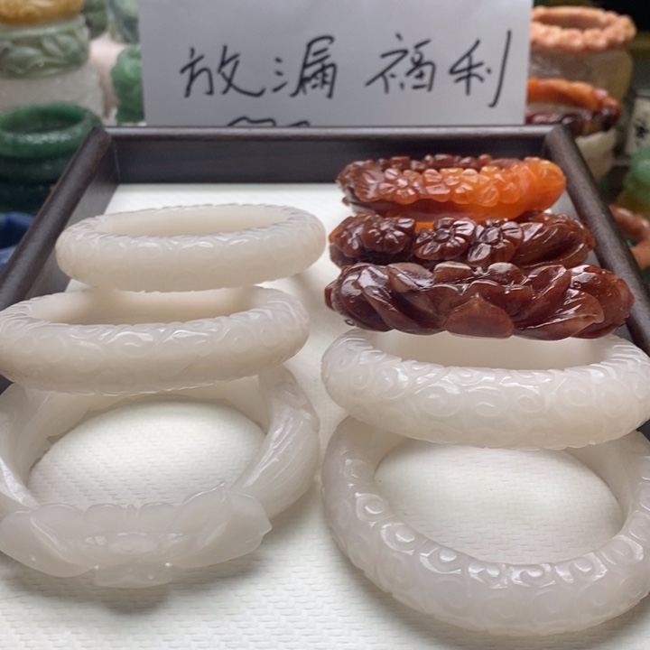 夢***影石英质玉未镶嵌手镯