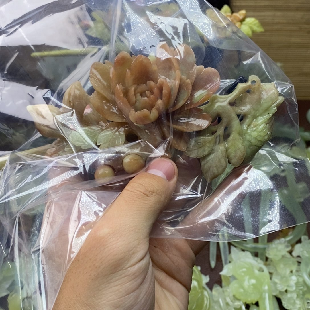 忘***笑蛇纹石玉未镶嵌发饰