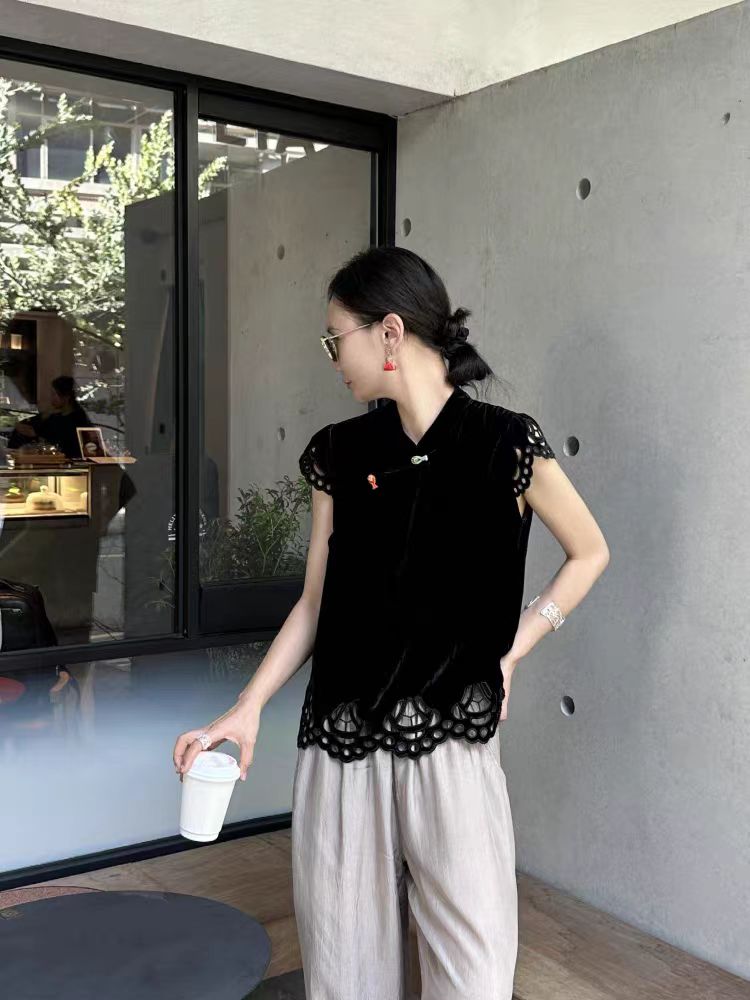 新中式国潮风中式盘扣立领旗袍短上衣女高级感丝绒刺绣衬衫夏