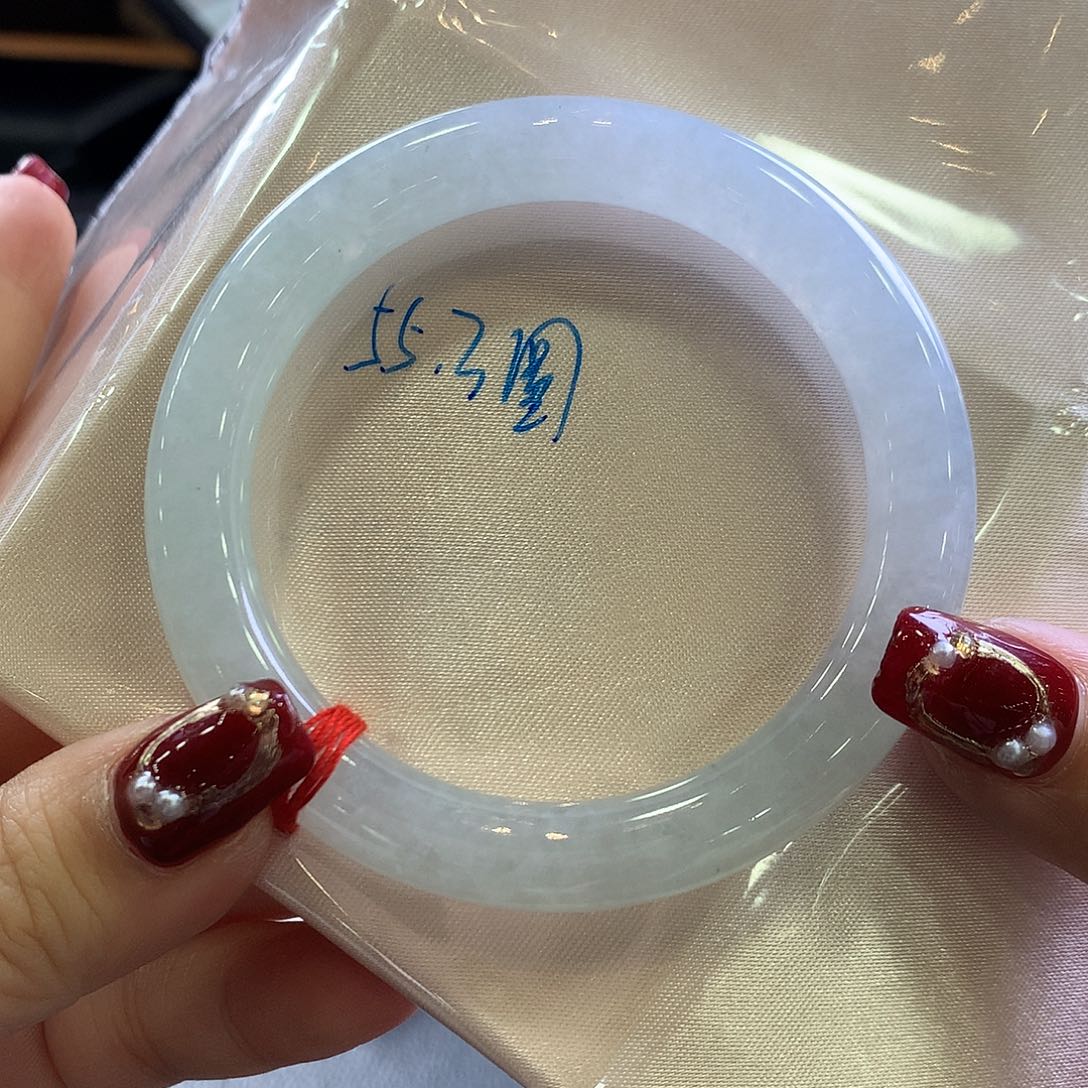 翡翠手镯未镶嵌55.3圆条