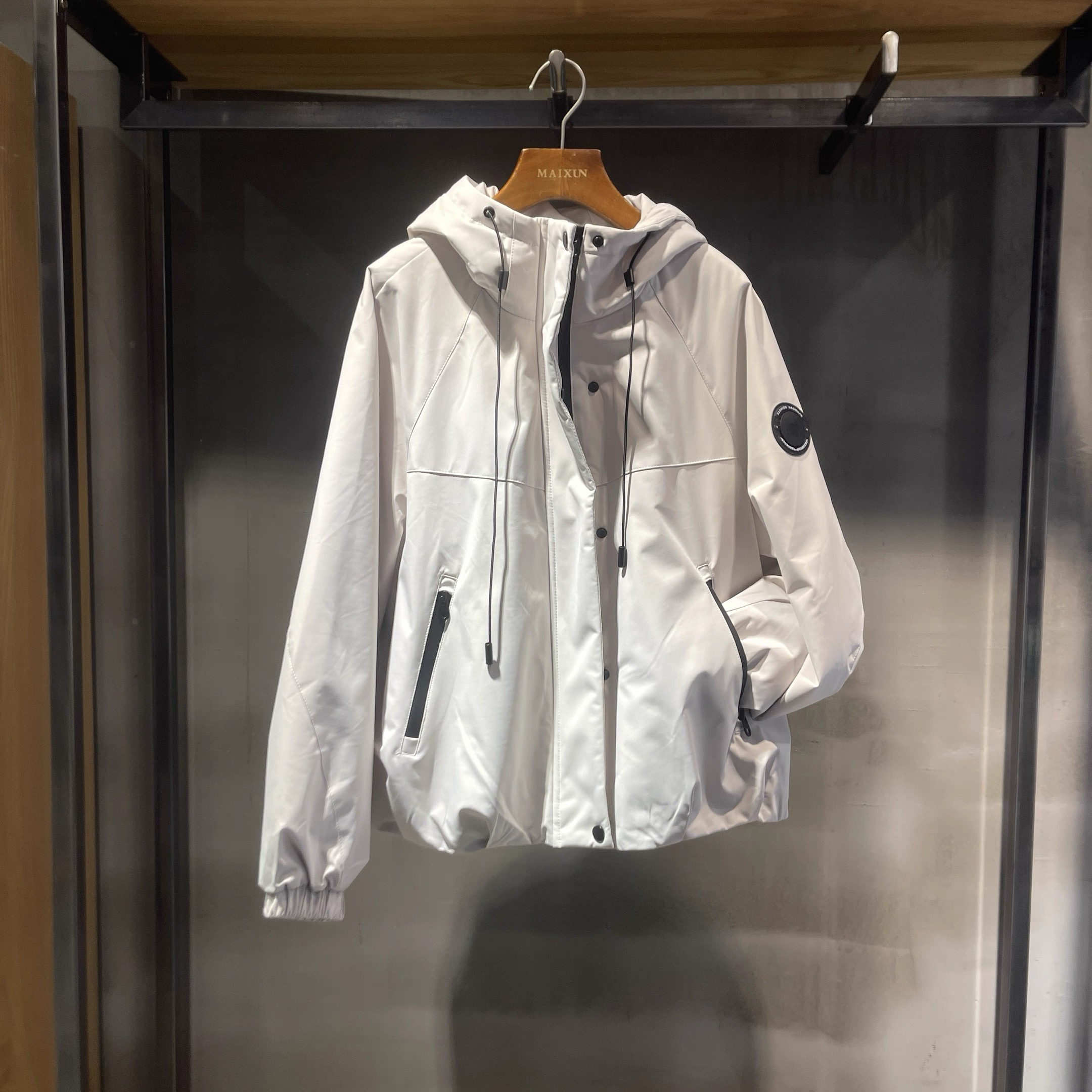 麦寻冬新款WASZS06Z米白色连帽外套水貂绒内里保暖休闲款63衣长