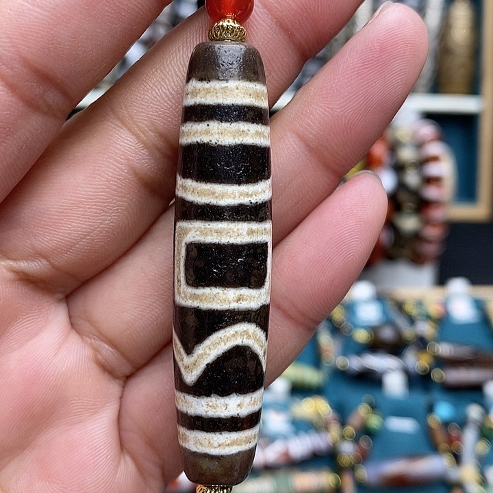 玛瑙/玉髓颈饰合金