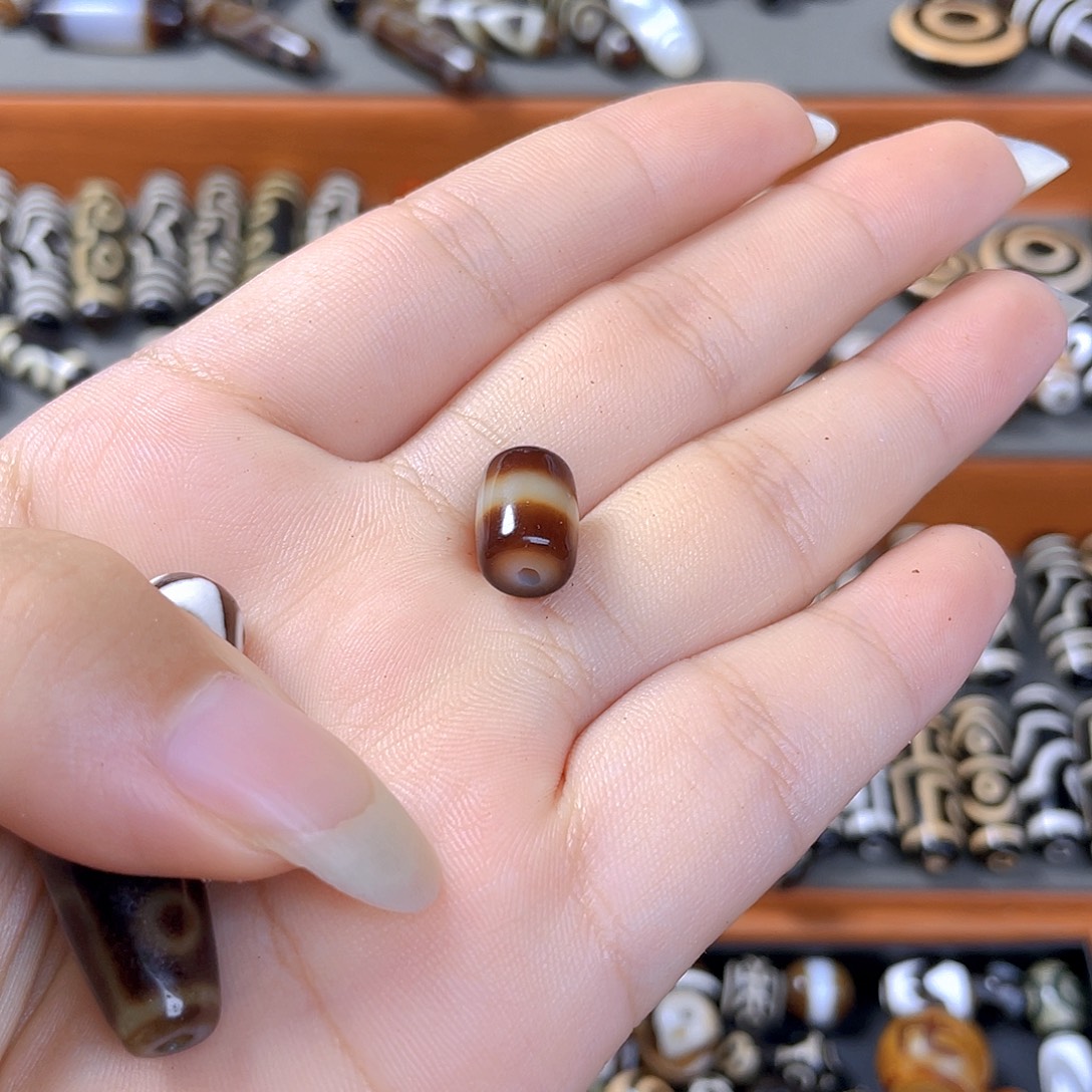 财***@玛瑙/玉髓颈饰未镶嵌