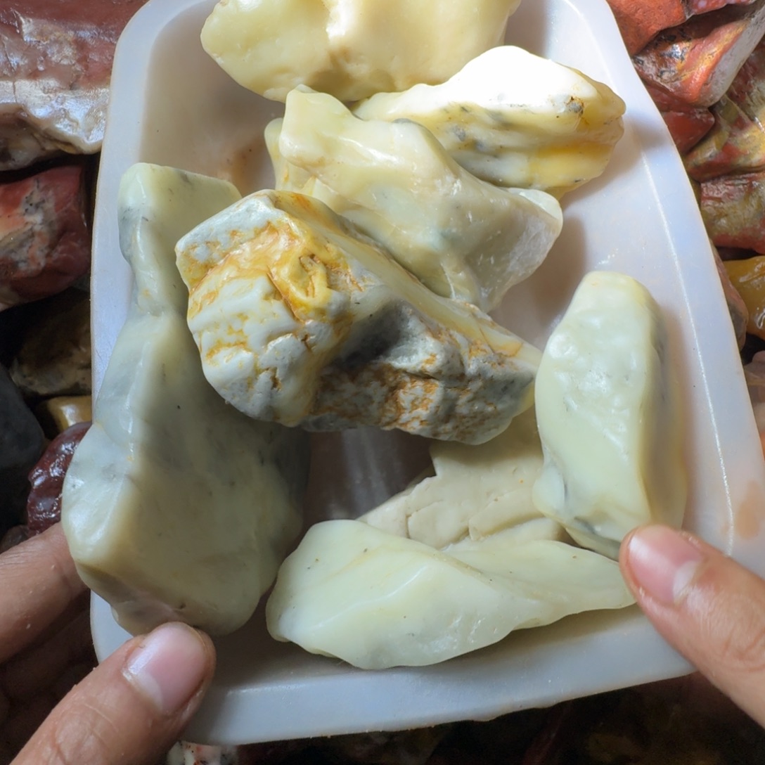 枕***云寿山石899899988899