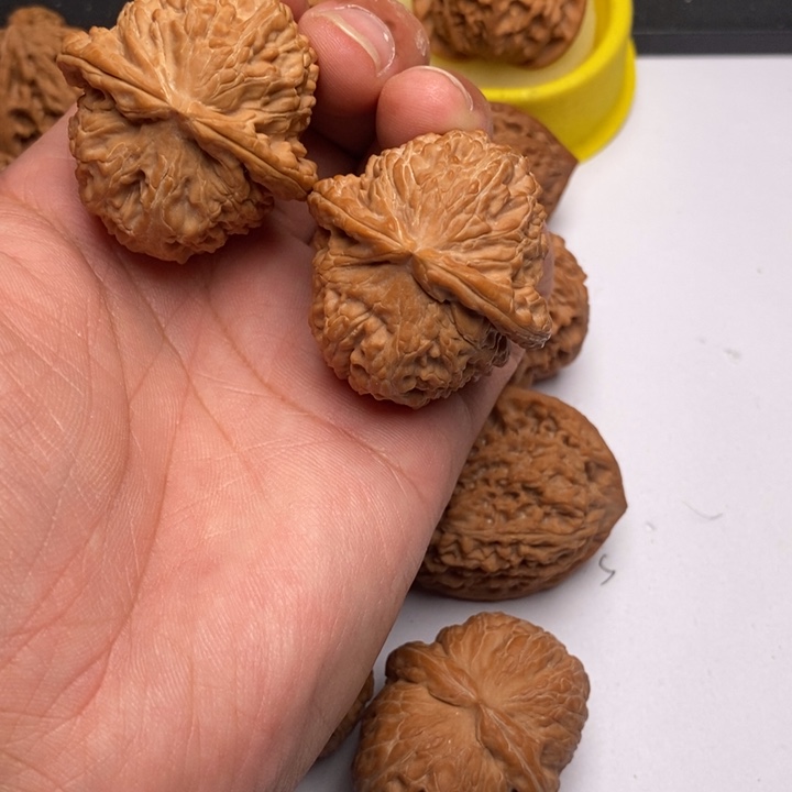 浅***眸手串/手链核桃山地三角白40➕尺寸