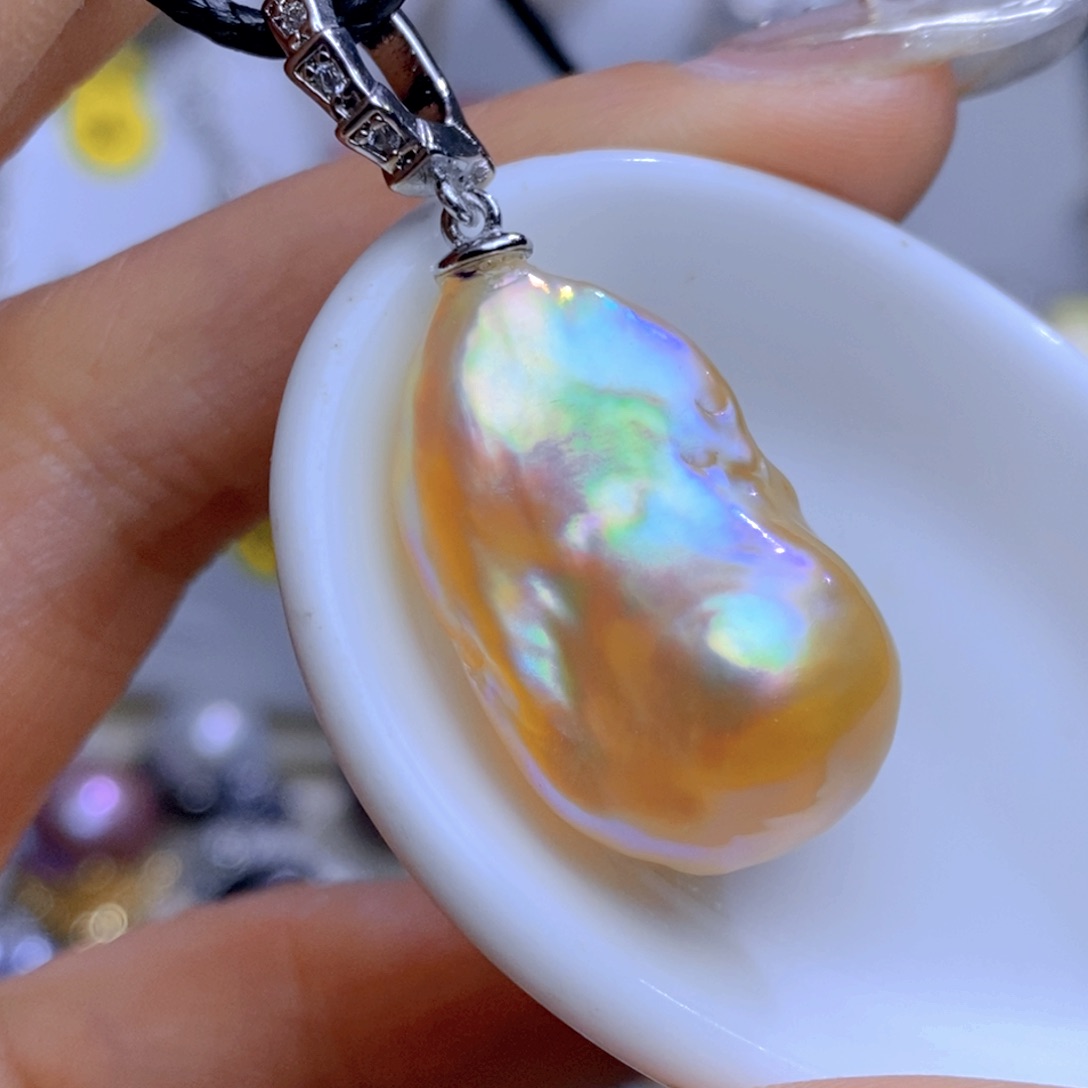 未镶嵌淡水珍珠吊坠