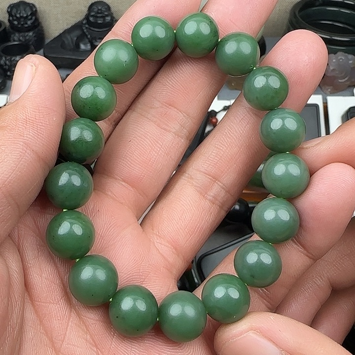 和田玉（碧玉）颈饰未镶嵌卡12