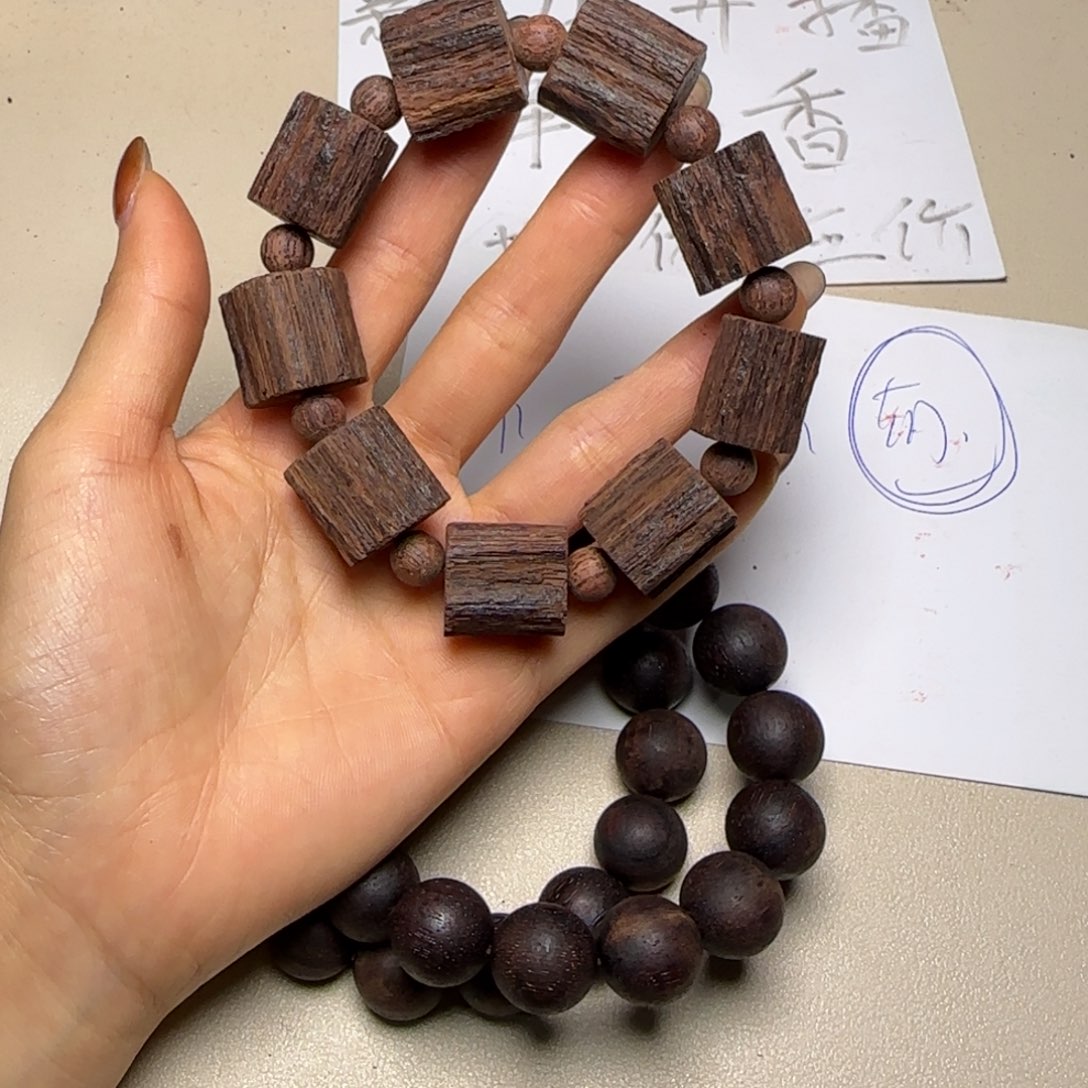 藤类降真香原材料随形手串