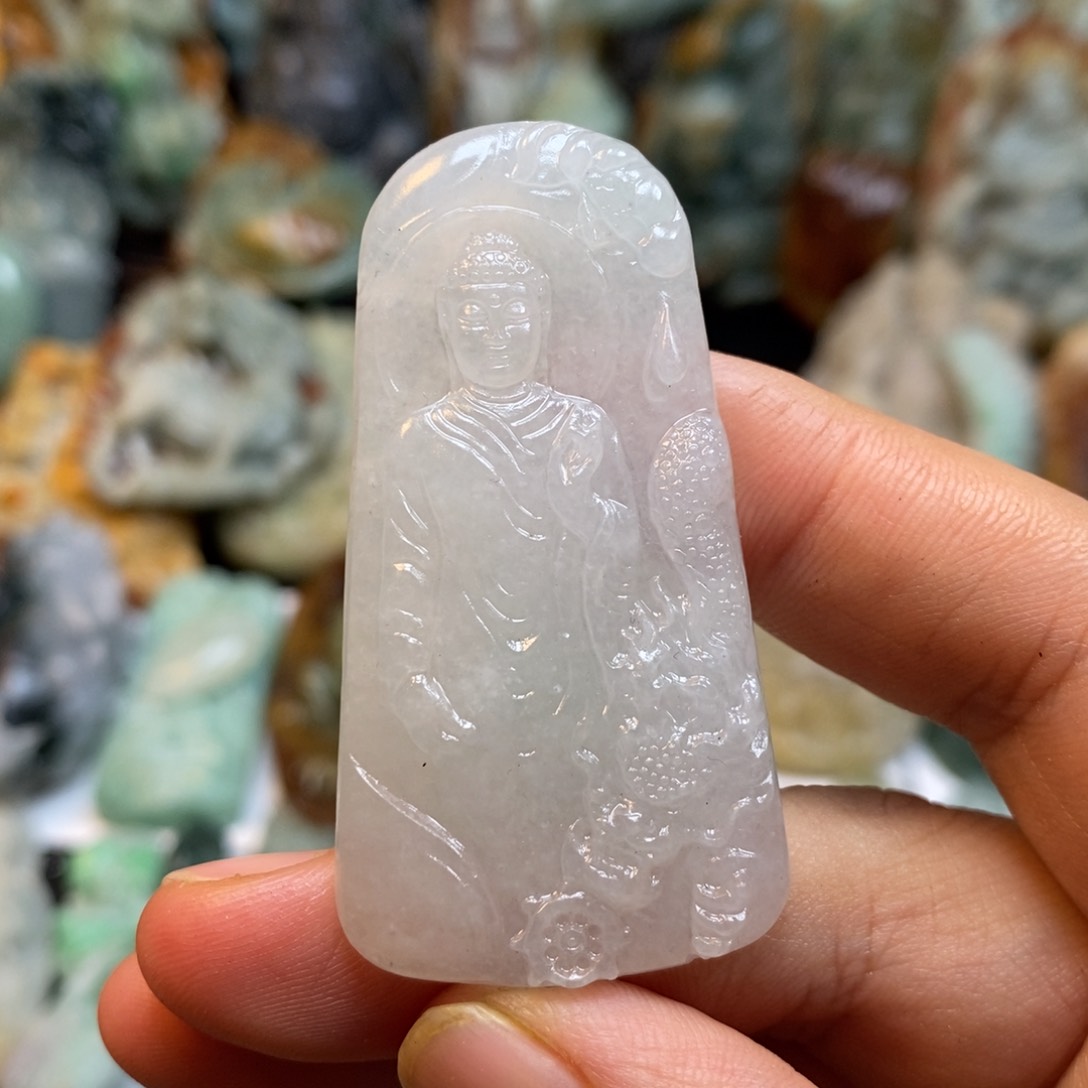 定制翡翠未镶嵌特色1