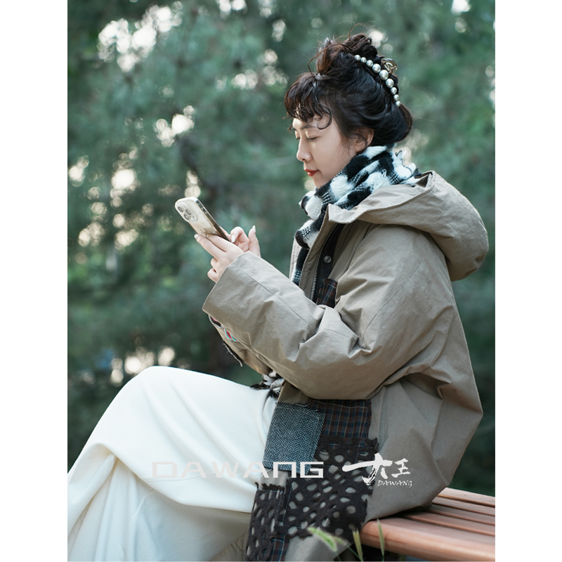 DAWANG | 【加法】设计师高定新款女士中长款连帽皮草鹅绒服25615