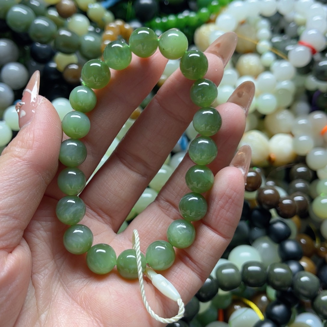 和田玉手串未镶嵌