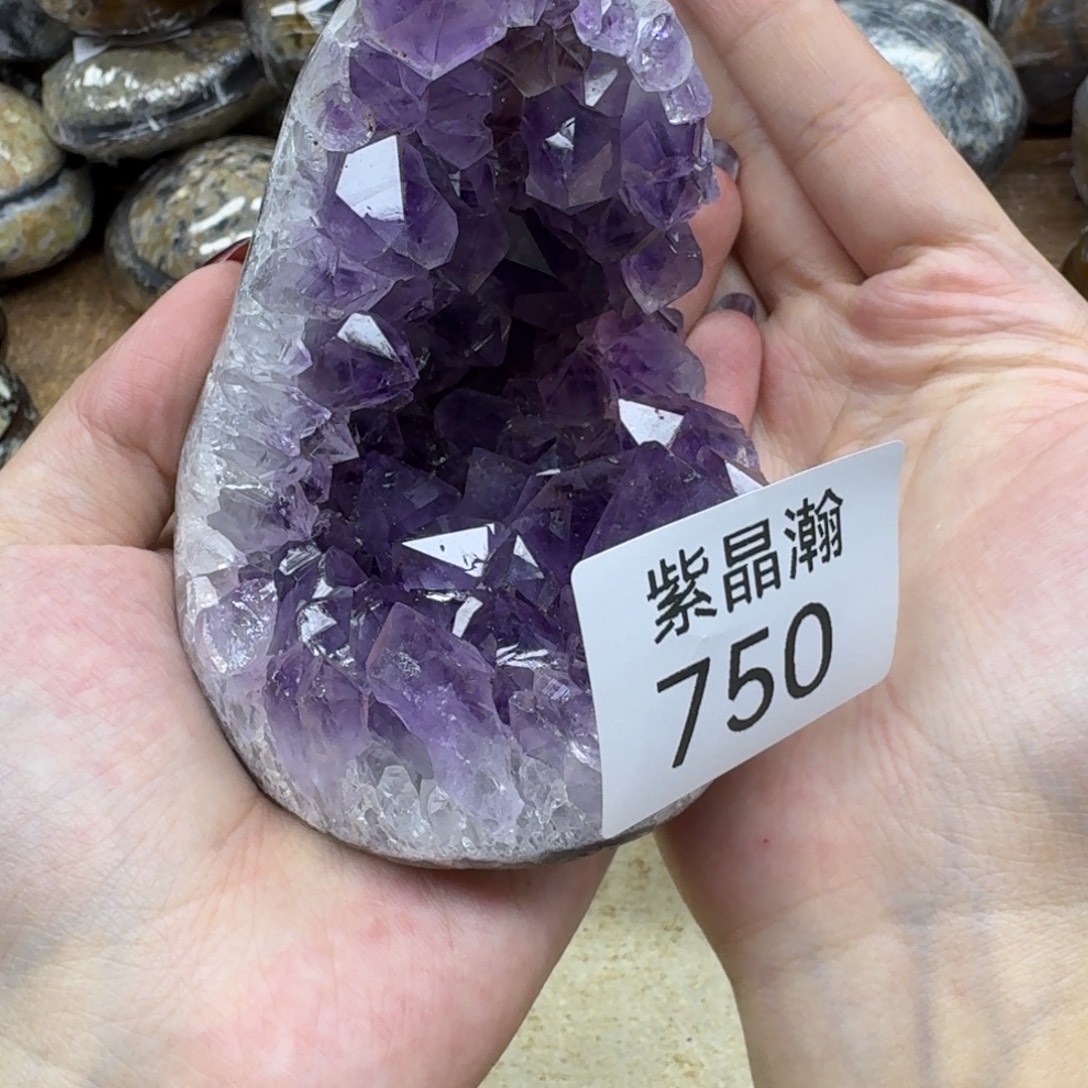 未镶嵌大型摆件（非配饰）水晶