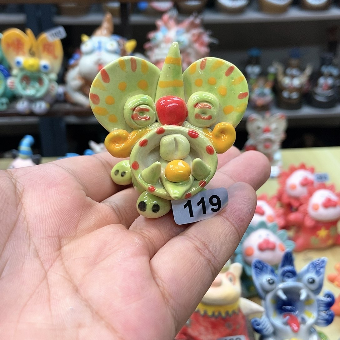 摆件直播间手工抽象陶瓷摆件119