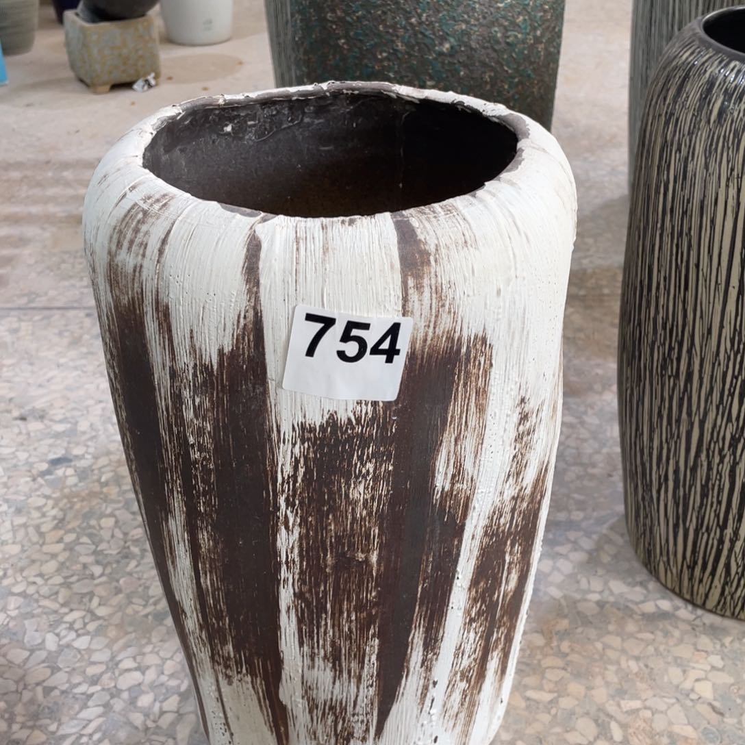 高度40口17有孔瑕疵